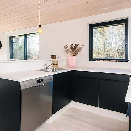 4 Star In Grenå